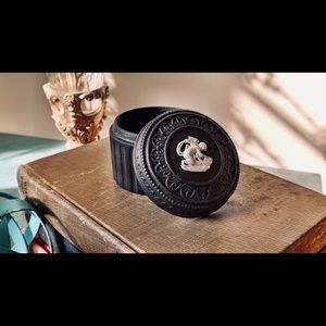 Black Basalt Wedgwood Cherub Bisque Round Box